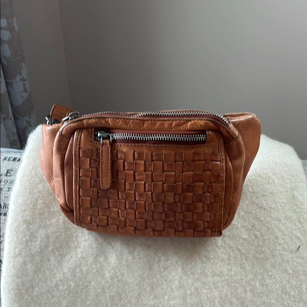 Vilenca Holland Woven Leather Waist Bag in Cognac Brown